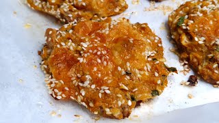 לביבות ירקות בתנור טעימות ובריאות Vegetable fritters in the oven מטבח בקלי קלות ליהי קרויץ (ליהי קרויץ - מטבח בקלי קלות) - התמונה מוצגת ישירות מתוך אתר האינטרנט יוטיוב. זכויות היוצרים בתמונה שייכות ליוצרה. קישור קרדיט למקור התוכן נמצא בתוך דף הסרטון