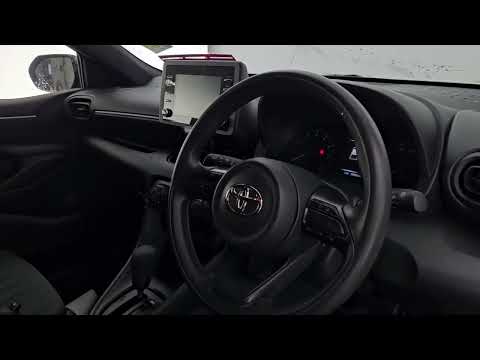 Toyota Yaris 1.0 Auto - Image 2