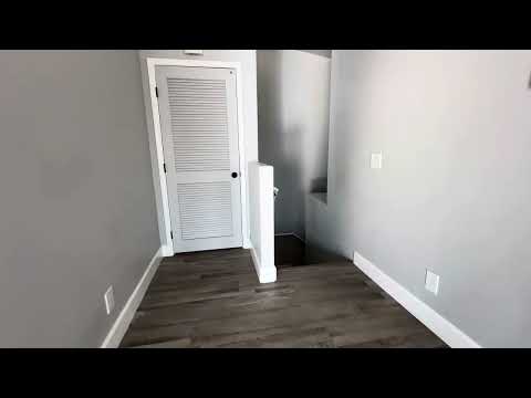 Charming 2 bedroom 2 bathroom townhome property video