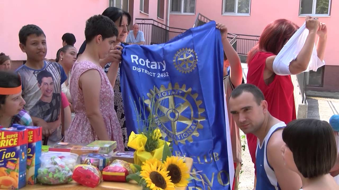 Благотворителна акция на Ротари клуб „Хасково – Аида“ в дом „Марина“