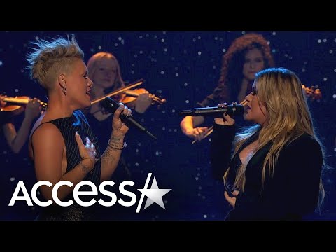 Kelly Clarkson & P!nk Sing SURPRISE Duet At 2023 iHeartRadio Music Awards
