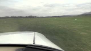 preview picture of video 'Goodwood racecourse taking off in a piper pa28 plane'