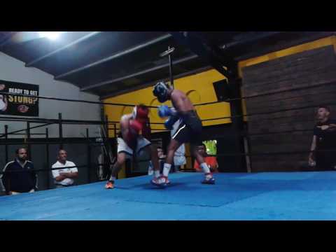 Cristian Flores Vs Roman Gonzalez Sparring