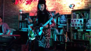 Olivia Jean - Green Honeycreeper - Live at Fingerprints, Long Beach ,CA 11/12/14
