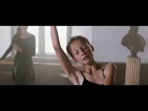 Molly Sandén - Freak (4K)