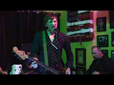 The Honey Sliders :: DARK HAIRED ANGEL @ The World Famous 4/4/19