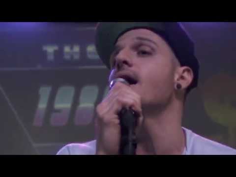 Fingazz featuring Dustin Tavella "Ballin' In Love"