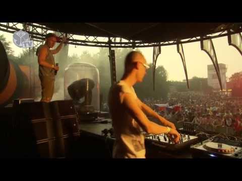 Tomorrowland 2013 - Frontliner