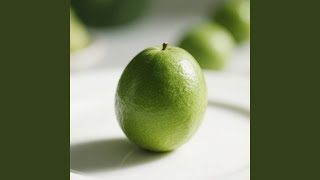 Download lagu Dalam Hening Kita mp3