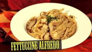 preview picture of video 'Vegan Fettuccine Alfredo - Cooking with the Vegan Zombie'