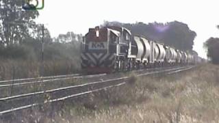 preview picture of video 'Tren de NCA saliendo de Morrison'