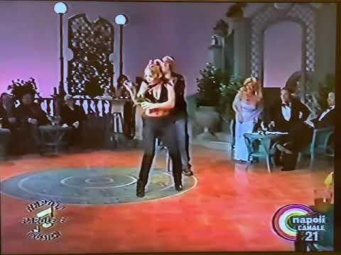 Lisa Fusco canta Adamo ed Eva con Gianni Simioli