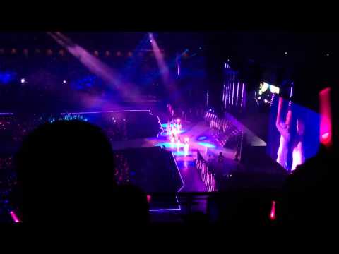 [SNSD] 111210 2011 Girls' Generation Tour Part 02