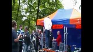 preview picture of video '2012-09-23: Fahrraddemo wg. Radwegbau zw. Neu-Isenburg und Gut Neuhof - Teil 1'