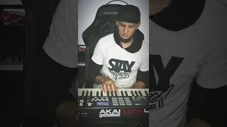 Making a CRAZY soulful Jay Z x Just Blaze type beat!  #shorts