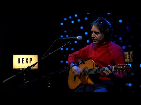 Juan Wauters - Woodside, Queens (Live on KEXP)