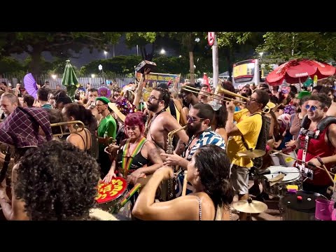 CARNIVAL NIGHT IN THE STREETS OF RIO DE JANEIRO 🔥【4K】