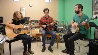 A-Sides Acoustic Session: Mandolin Orange &quot;Hey Stranger&quot; (11.2.16)