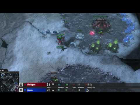 StarCraft 2: ZvT 3 Roach vs Proxy Rax