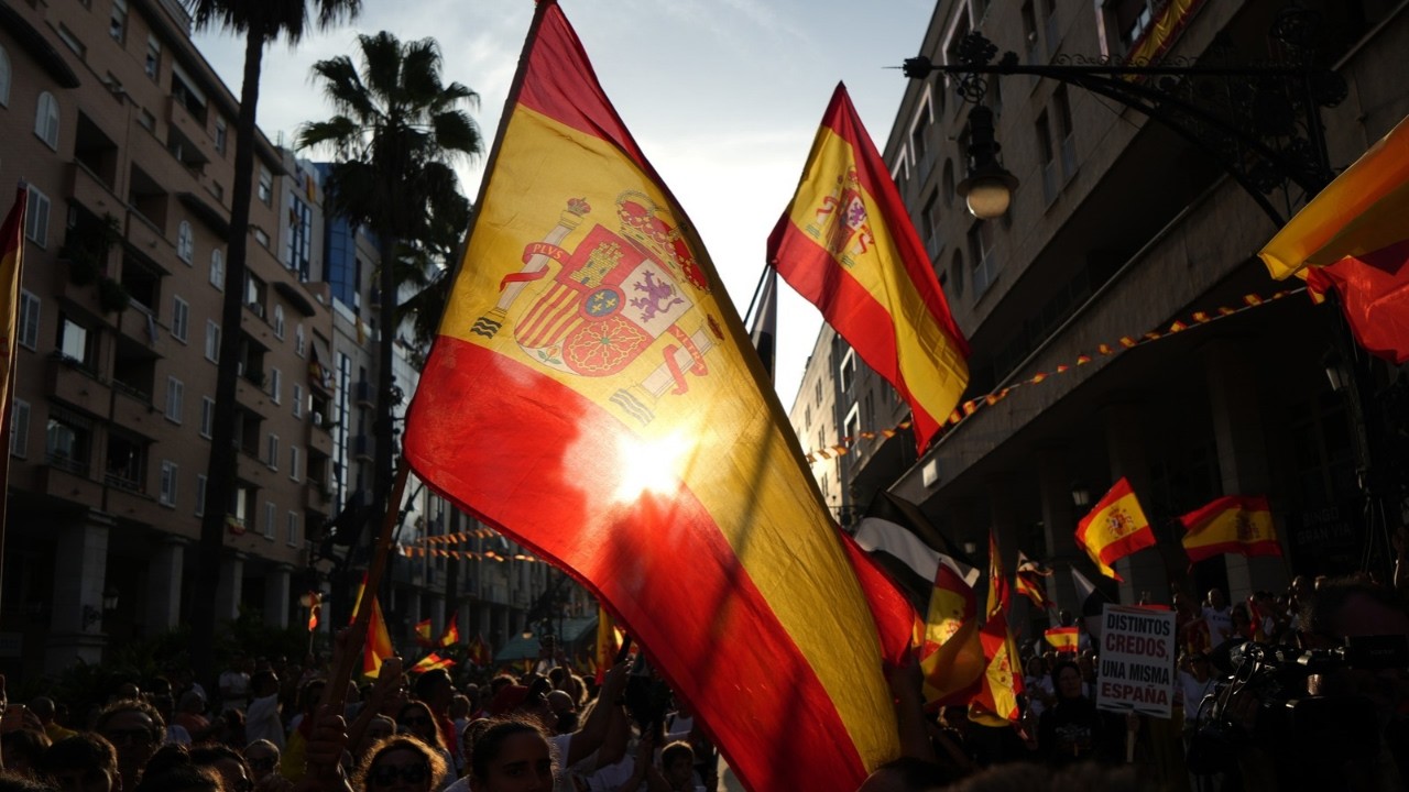 EN DIRECTO: Ceuta lleva sus reivindicaciones a Madrid en una manifestación por la "normalidad"