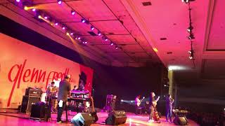 Pada Satu Cinta, Sabda Rindu Glenn Fredly Konser Live