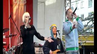 Mono & Nikitaman LIVE @ Königsplatz, Kassel 01.05.2011 Intro