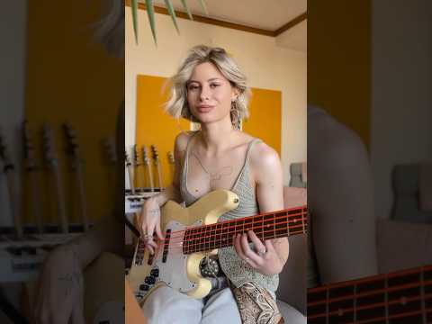 “Ai ai ai ai ai” Ivan Lins (live) | Ana Pshokina bass  #brazilianmusic #ivanlins #bassplayer #mpb