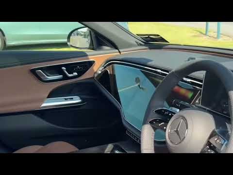 Mercedes-Benz E-Class E300de AMG Line *Hyperscreen - Image 2