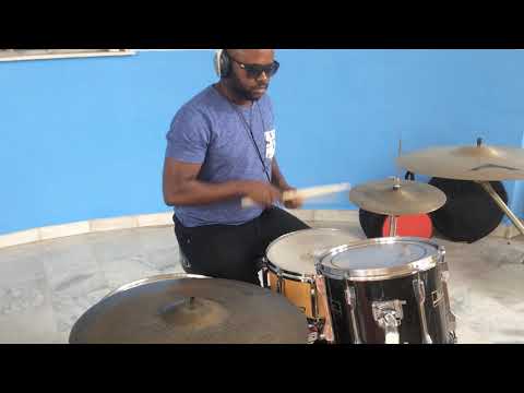 Walmir Borges / teu reflexo Drum Cover