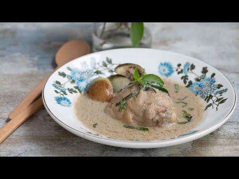 How to Cook Authentic Thai Green Curry Chicken from scratch (แกงเขียวหวาน)