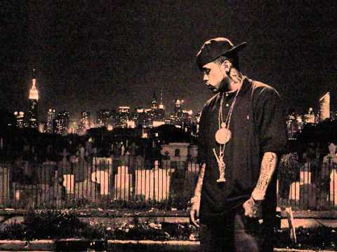 Lloyd Banks - Love Me in The Hood