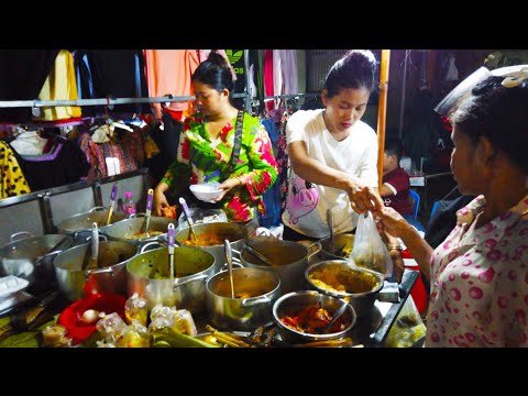 Street Foods And Travel - Cambodian Market Food View And Traffic At Night