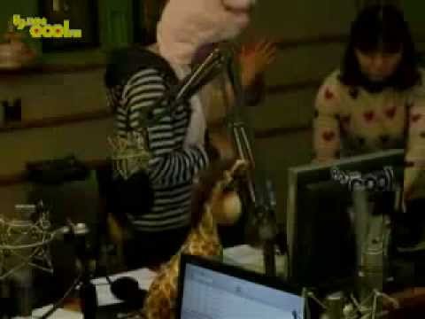 120102 Sungmin blowing candles for his Birthday!! @ SUKIRA KTR (SUPER JUNIOR)