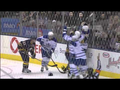Mike Komisarek vs Steve Montador - Nov 6th 2010 (HD)