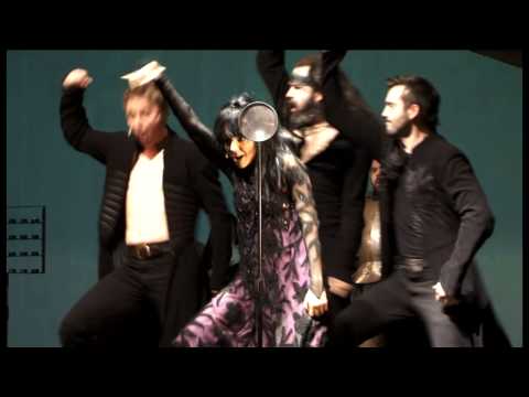 Lucie Vondráčková - Však ona vám to pěkně pomotá