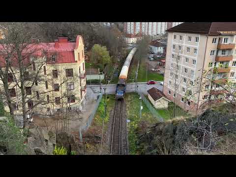 | *Rerouted Freight* | Järnvägsövergång // Level Crossing | Skolgatan, Uddevalla | Bohuslän [SE] |