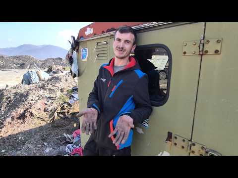 Redžib zvani Gaja na Rači kopa ugalj i od toga živi: "Vidi mi ruku, pune žuljeva!"