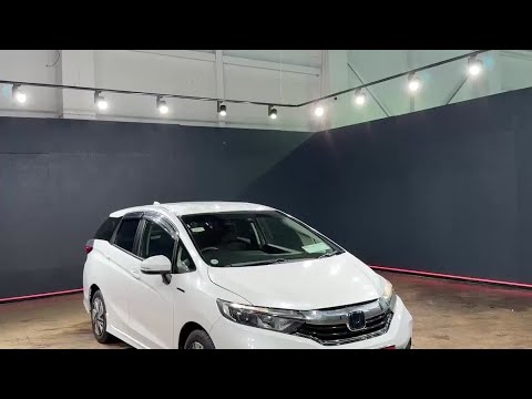 Honda Shuttle 1.5L HYBRID AUTOMATIC - CRUISE CONTR - Image 2