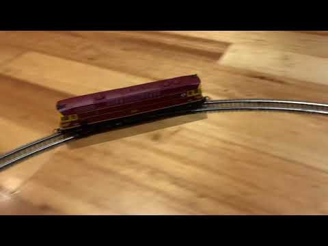 Lima 422 Class NSWGR 42213 HO Scale Diesel Locomotive