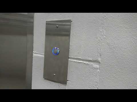 Schumacher Hydraulic Elevator - Menards - Lincoln North, NE