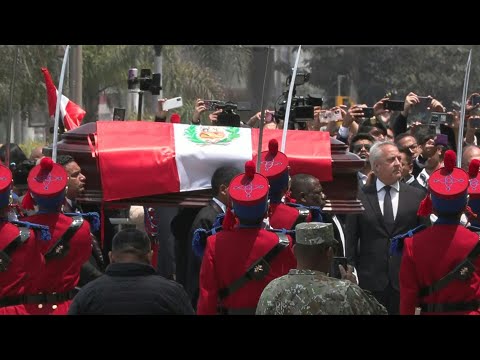 Coffin of Peru ex-president Alberto Fujimori arrives at museum for wake | AFP