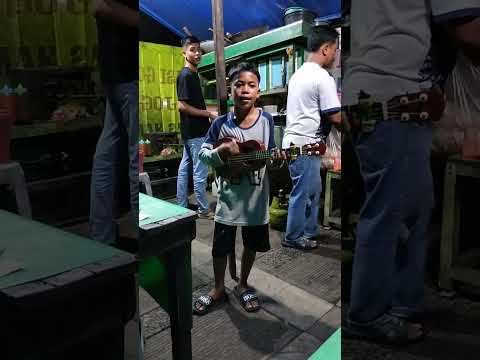 Suara Emas Pengamen Cilik