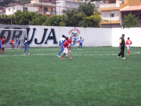 Gol do Caique (C) - 11/10/2008