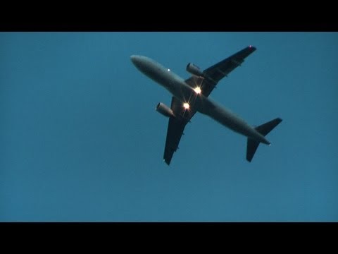 ✈ Zurich Airport fullHD nightspotting 8.8.2012
