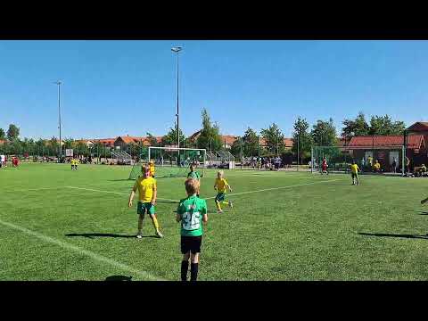 TiPS 1 vs EsPa 2013 Keltainen 1