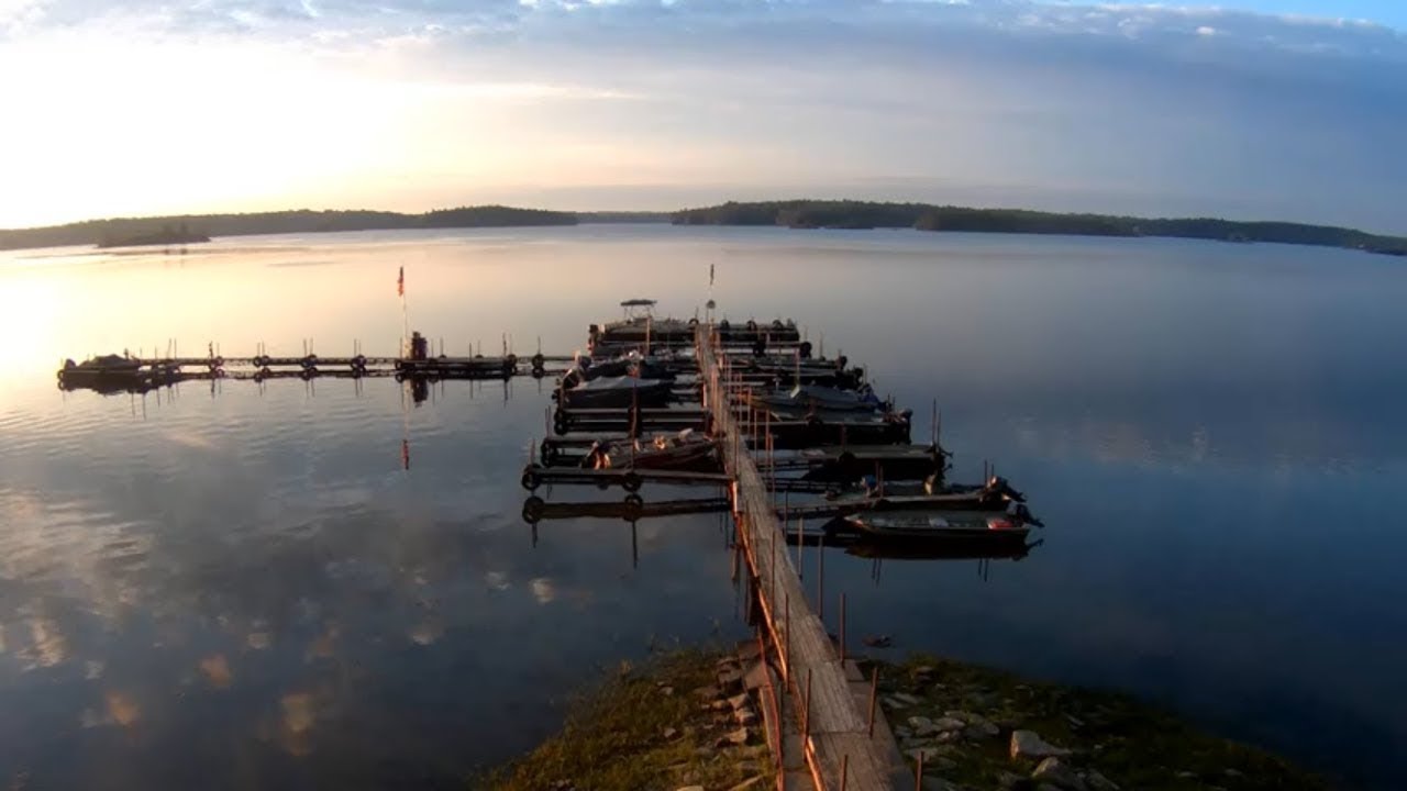 Live webcam view of Marina McLear's en Black Lake
