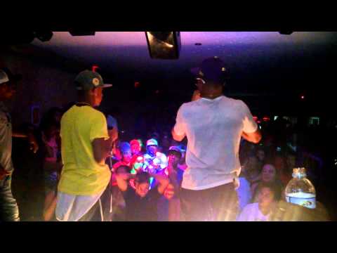 Mcs Catata & Charada - Ao vivo Part 1
