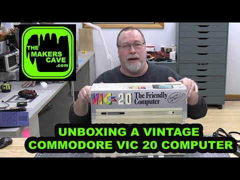 Commodore VIC 20 Vintage Find