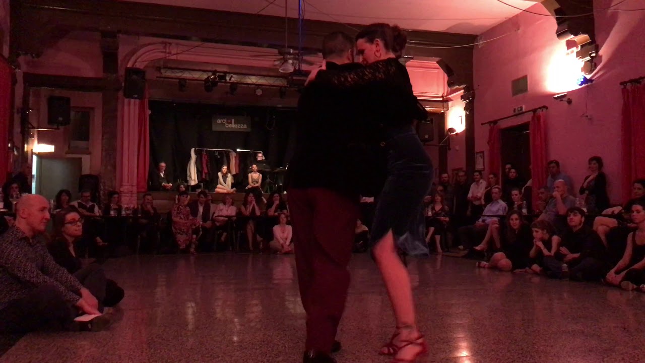 Claudia Cavagnini Y John Zabala Milonga Estampa de Varón (El Bellezza - Milan)