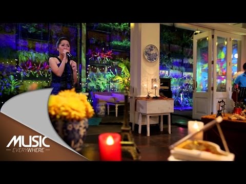 Karina Salim - Because Of You (Live at Music Everywhere) *